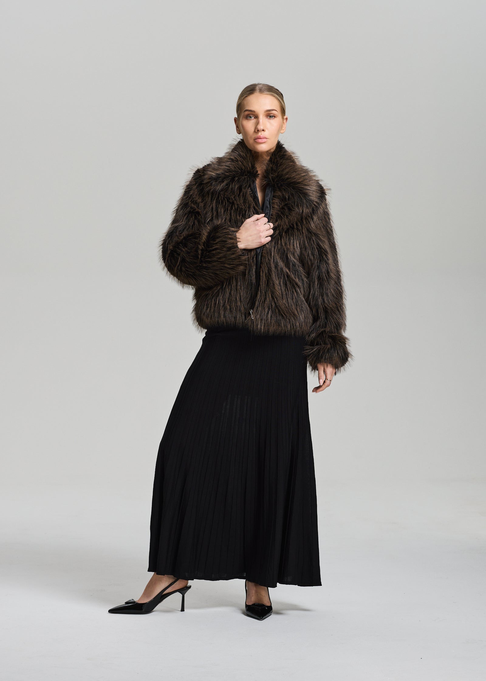 RAVNRAVN Alaskarv Faux Fur Jacket Jacket Mocca