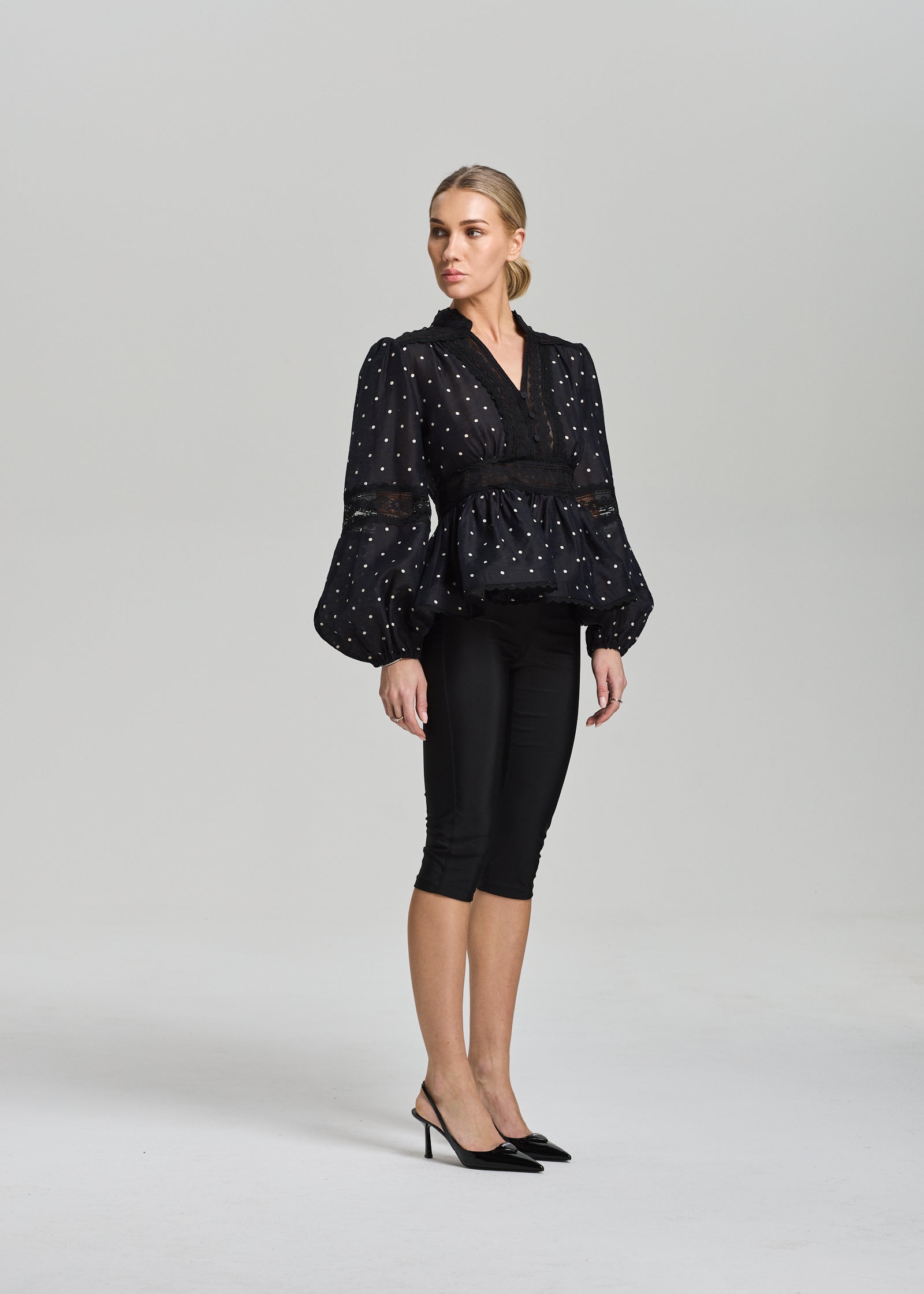 RAVNRAVN Aliah Dot Blouse Blouse Black Ivory Dots