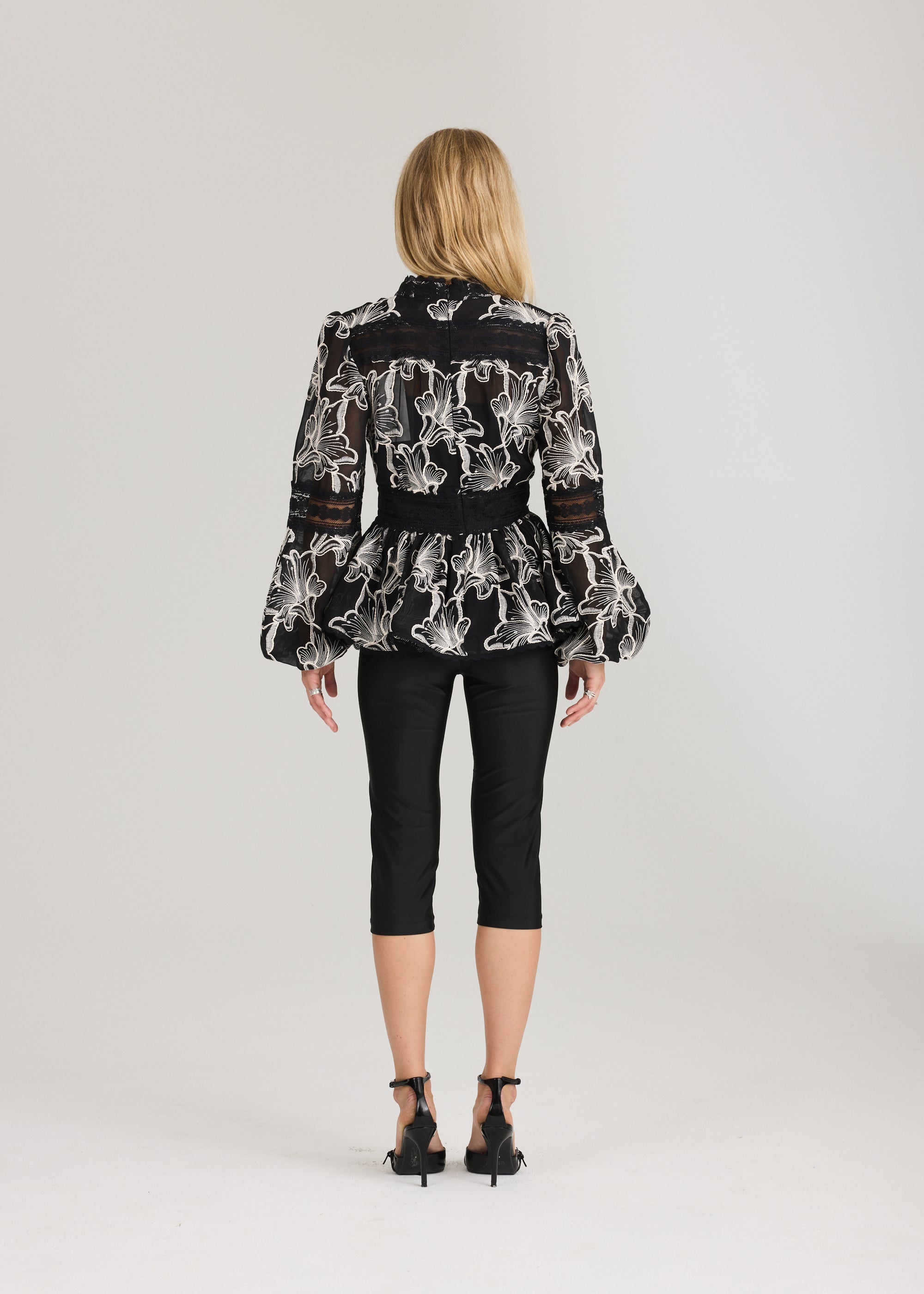 RAVNRAVN Aliah Needle Blouse Blouse Black