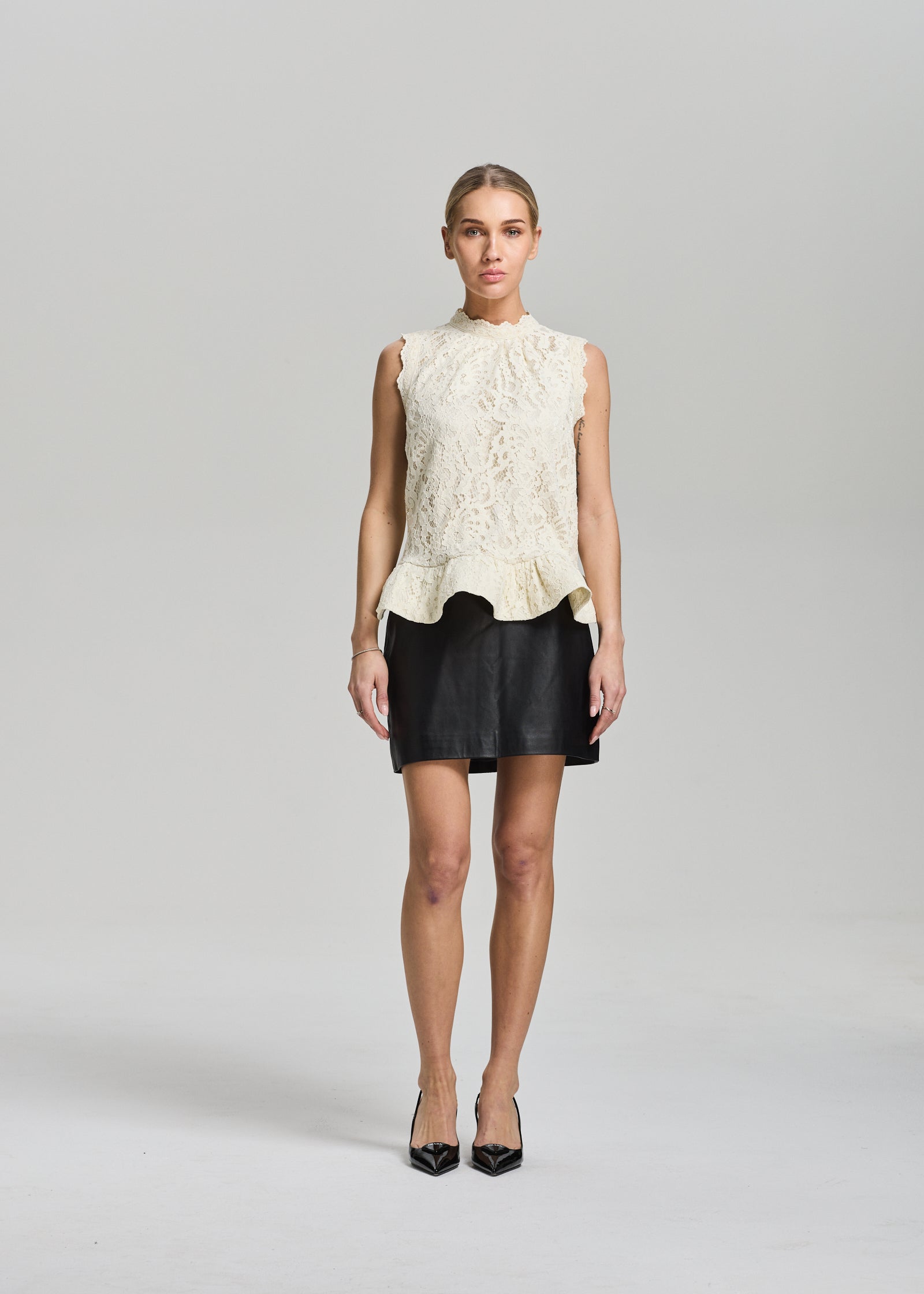 RAVNRAVN Beatrice lace top Top Cream