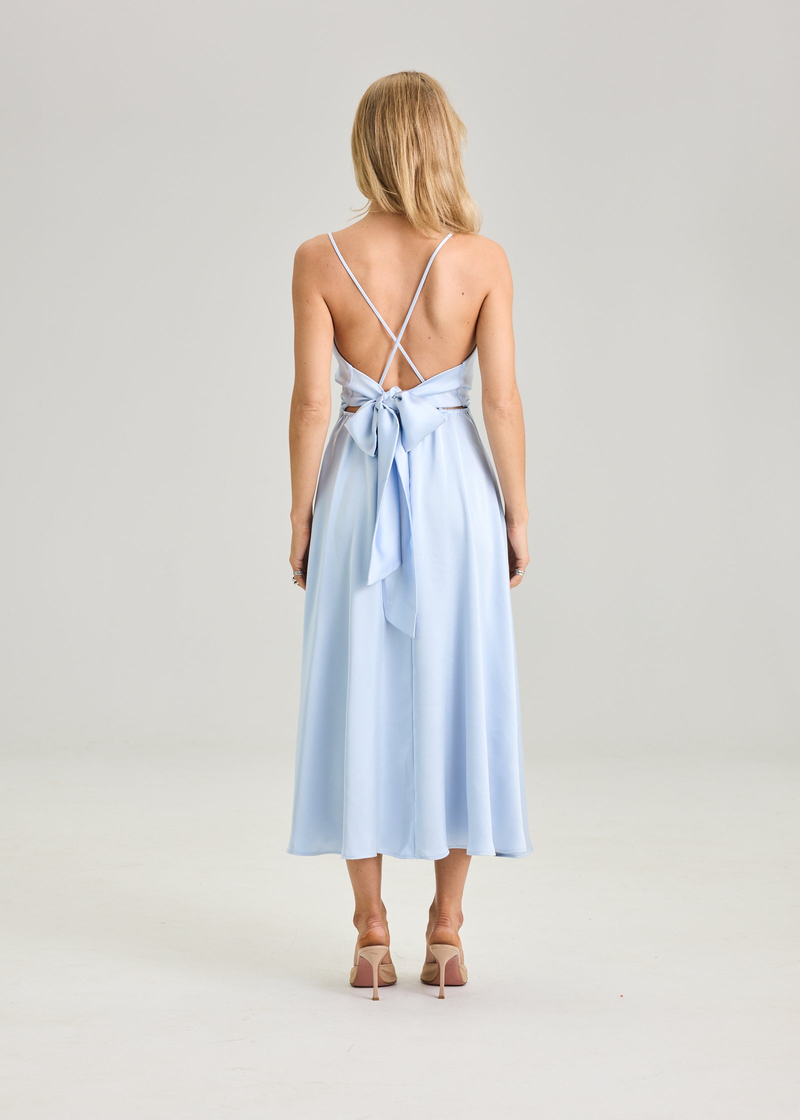 Bow dress