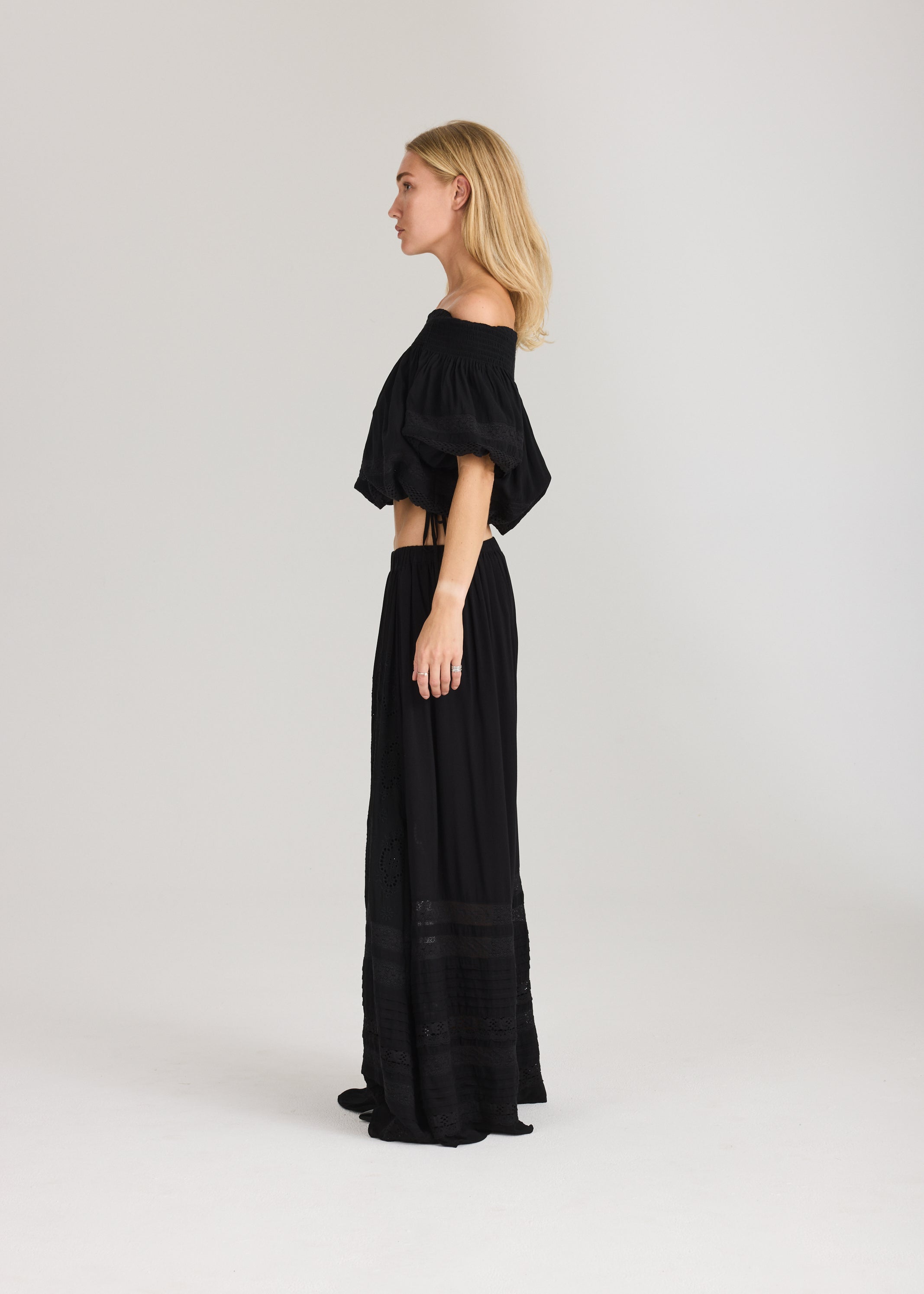 RAVNRAVN Lita offshoulder Blouse Black