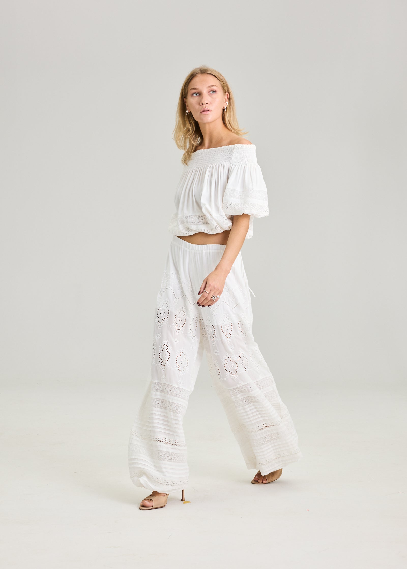 RAVNRAVN Lita pants Pants White
